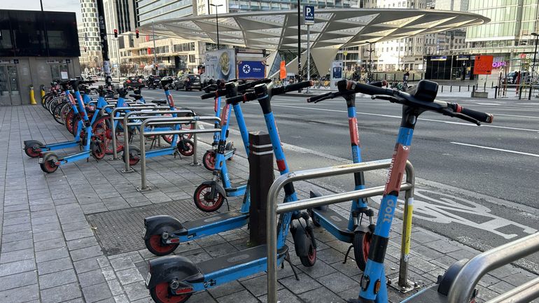 Transversales : faut-il interdire les trottinettes électriques en Belgique ?