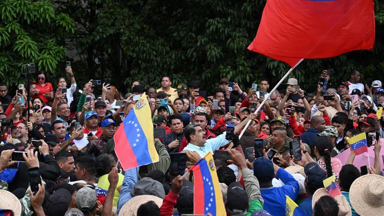 Les Etats-Unis prennent de nouvelles sanctions contre le Venezuela, la Colombie prête à donner l’asile à Maduro