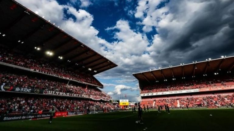 Match arrêté pour jets de gobelets : le Standard espère une sanction allégée, l'Antwerp demande l'inversion du résultat Match arrêté pour jets de gobelets : le Standard espère une sanction allégée, l'Antwerp demande l'inversion du résultat