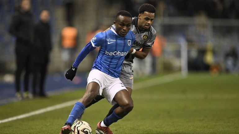 Direct audio - Coupe de Belgique : Anderlecht mené à Genk à la mi-temps, Charleroi accroché par Malines