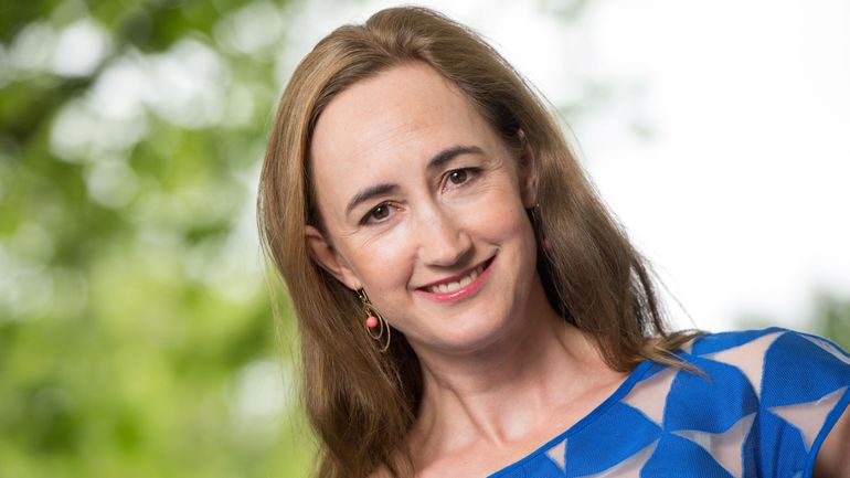 Sophie Kinsella, l’autrice de la saga "Confessions d’une accro du shopping" est décédée à l’âge de 55 ans Sophie Kinsella, l’autrice de la saga "Confessions d’une accro du shopping" est décédée à l’âge de 55 ans