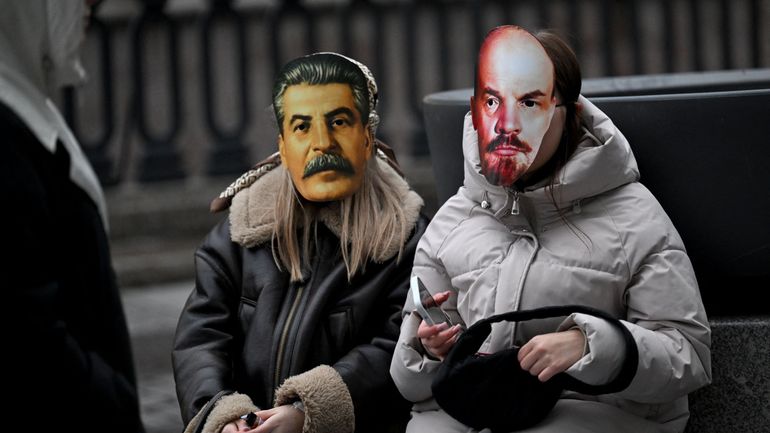 Saint-Pétersbourg, une ville culturelle "libre" et engagée sous le joug du Kremlin