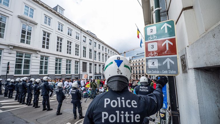Interventions policières, notamment contre des mineurs lors 