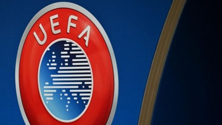 Les 55 pays membres de l'UEFA boycotteront la Coupe du monde si le projet d'investissements privés à la FIFA est adopté