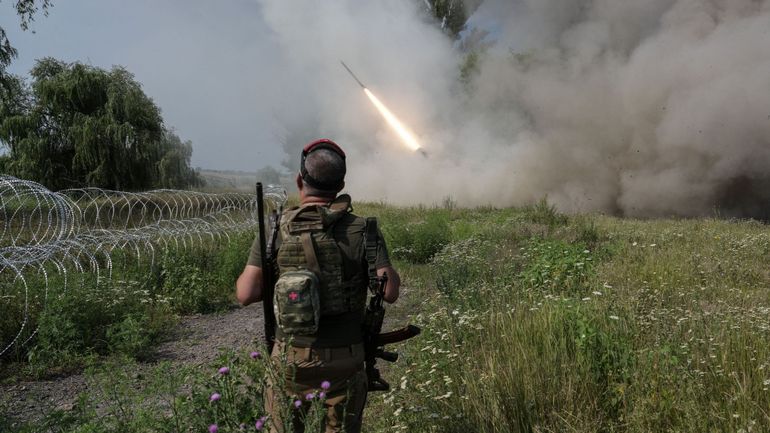 Guerre en Ukraine : environ 16.000 étrangers, notamment des Sud-Américains, combattent dans les rangs de l'armée de Kiev