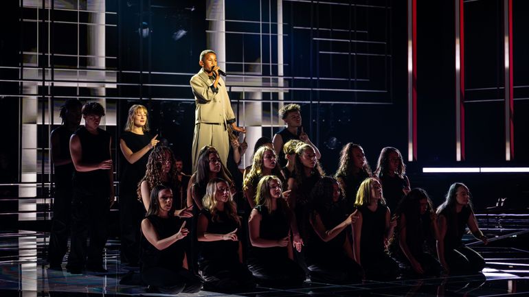 Roméo livre une prestation poignante et confirme son talent avant le dénouement de la finale Roméo livre une prestation poignante et confirme son talent avant le dénouement de la finale