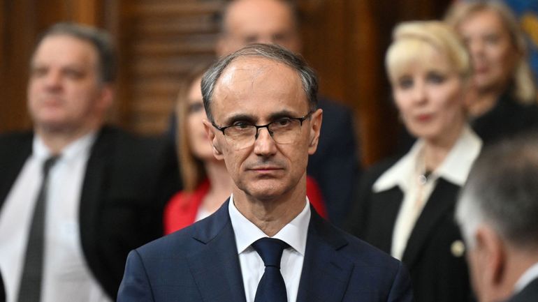 Serbie : face à la protestation populaire, le Premier ministre Macut demande la dissolution de l'Assemblée