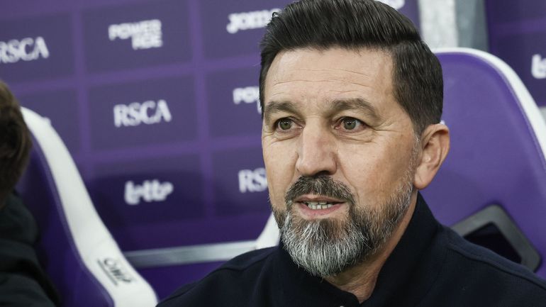 Plus d'un an et demi sans but face à l'Union pour Anderlecht : Besnik Hasi "espère arriver à marquer cette fois-ci"
