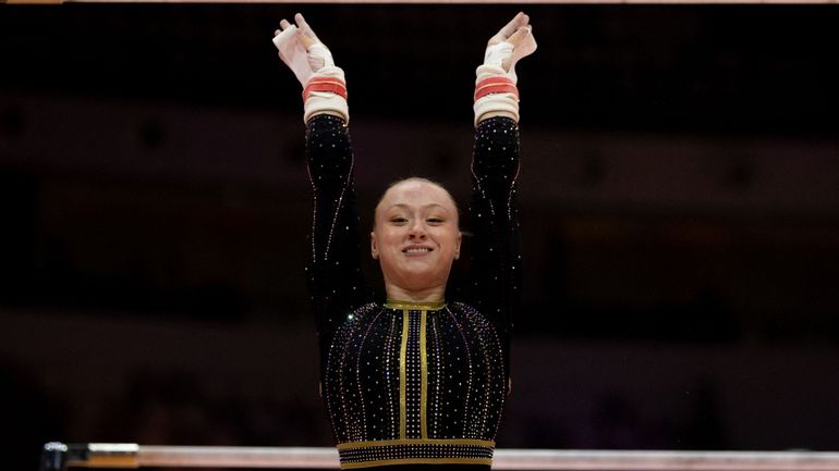 Mondiaux de gymnastique artistique : Lisa Vaelen manque de peu le podium au saut, nouveau titre pour Melnikova