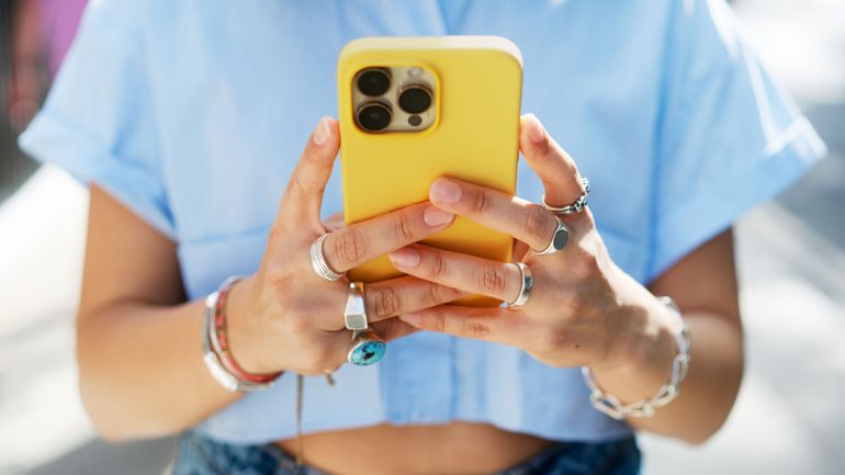 Pourquoi ton feed se répète sur Instagram ou TikTok ? Le secret de la bulle algorithmique