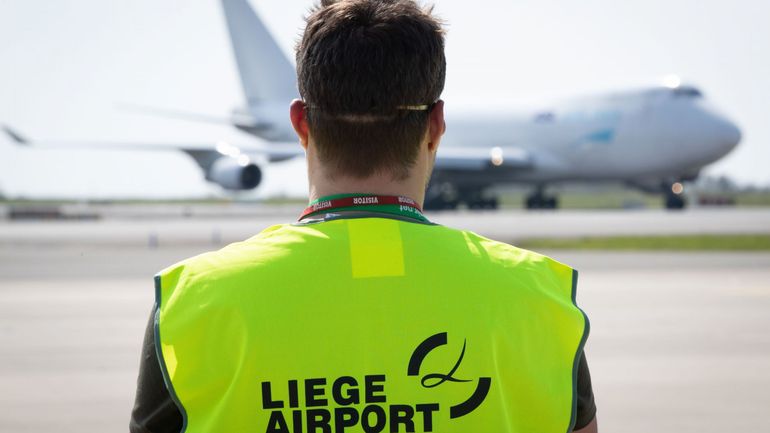 Aéroport de Liège : le trafic aérien à nouveau interrompu à Bierset par un drone ce vendredi matin Aéroport de Liège : le trafic aérien à nouveau interrompu à Bierset par un drone ce vendredi matin