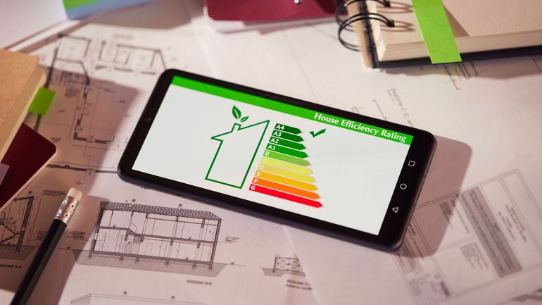 Plan social climat : la Wallonie valide 729 millions d'euros pour le logement, la mobilité et les petites entreprises