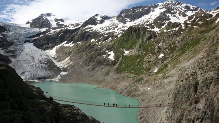Les corps de deux alpinistes belges retrouvés en Suisse après 34 ans