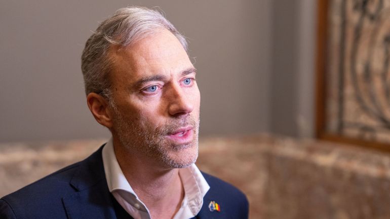 Asile et migration : Yvan Verougstraete (Engagés) exhorte le gouvernement à respecter la Cour constitutionnelle