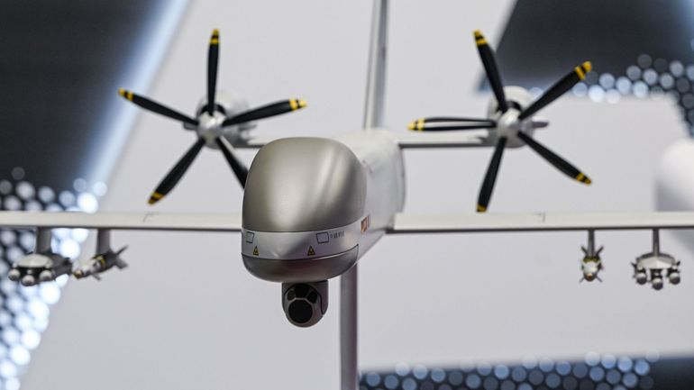 Salon mondial de l'armement à Paris : les armées européennes à l'école ukrainienne des drones, sous l'ombre portée par les conflits en Europe et au Moyen-Orient