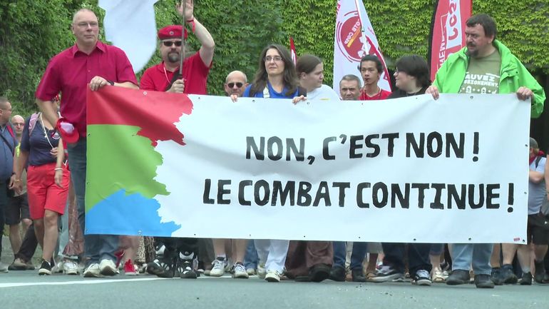 Réformes dans l'enseignement : syndicats et enseignants restent mobilisés et annoncent des actions à la rentrée