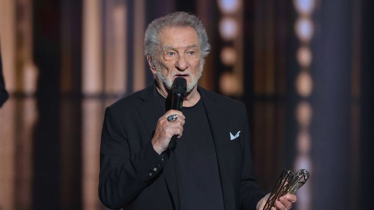 "J'en ai plein le dos" : Eddy Mitchell veut faire une croix sur l'année 2025 "J'en ai plein le dos" : Eddy Mitchell veut faire une croix sur l'année 2025