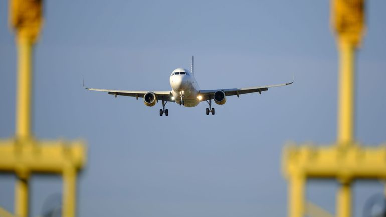 Cinq pilotes d'avions visés par des lasers lors de leur atterrissage à Brussels Airport