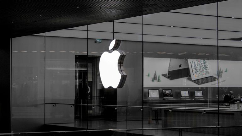 Sam Sung, un ex-employé d’Apple, annonce avoir changé de nom Sam Sung, un ex-employé d’Apple, annonce avoir changé de nom