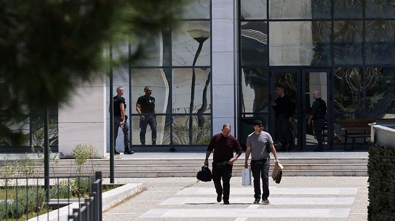 Grèce : au moins cinq blessés dans une attaque au fusil de chasse à Athènes