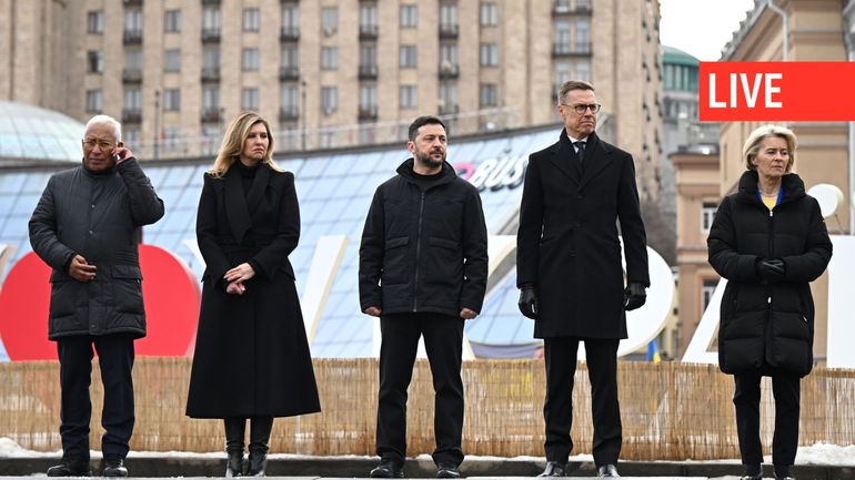 Direct - Quatre ans de guerre en Ukraine : commémorations à Kiev, Zelensky presse l'UE de fixer une date pour l'adhésion de l'Ukraine