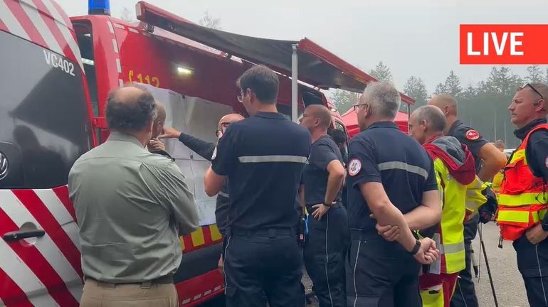 Direct - Incendie dans les Hautes Fagnes : l'espoir autour du renfort aérien des hélicoptères Chinook néerlandais