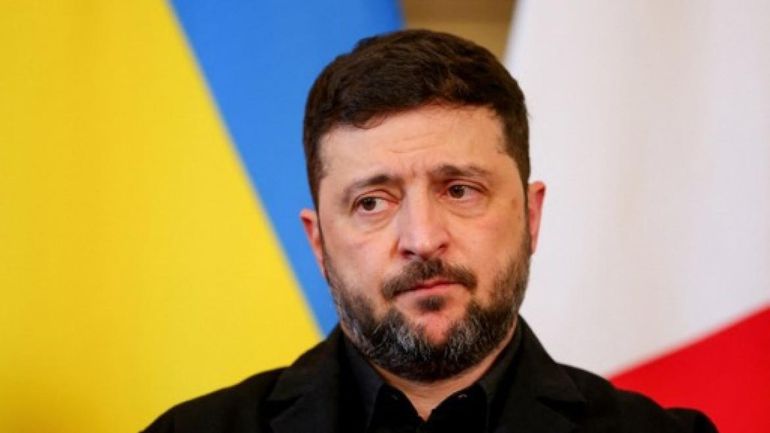 Volodymyr Zelensky "prêt" à organiser des élections si les conditions de sécurité sont réunies Volodymyr Zelensky "prêt" à organiser des élections si les conditions de sécurité sont réunies