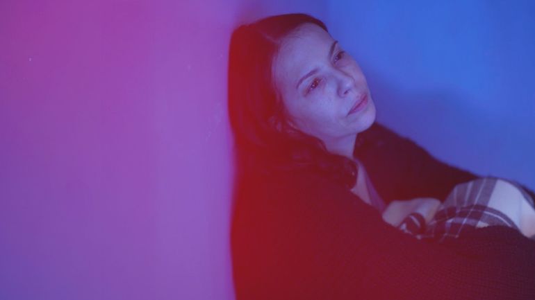 Attentats du 13 novembre : comment “Le choix de Sonia” raconte le courage invisible d’une citoyenne en lutte contre le terrorisme Attentats du 13 novembre : comment “Le choix de Sonia” raconte le courage invisible d’une citoyenne en lutte contre le terrorisme