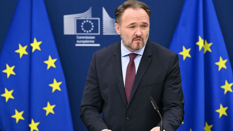 Guerre en Ukraine : l'UE n'importera "plus une seule molécule" d'énergie russe, assure un commissaire