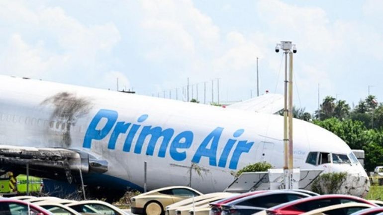 Etats-Unis : les pilotes du vol accidenté d'Amazon à Miami sont sortis de l'hôpital