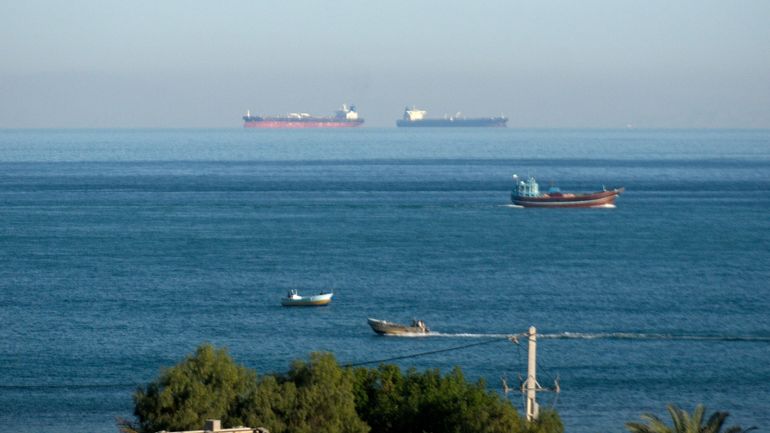 Moyen-Orient : réouverture du détroit d'Ormuz, Trump "interdit" à Israël de bombarder le Liban et assure qu'un accord avec l'Iran est "très proche"