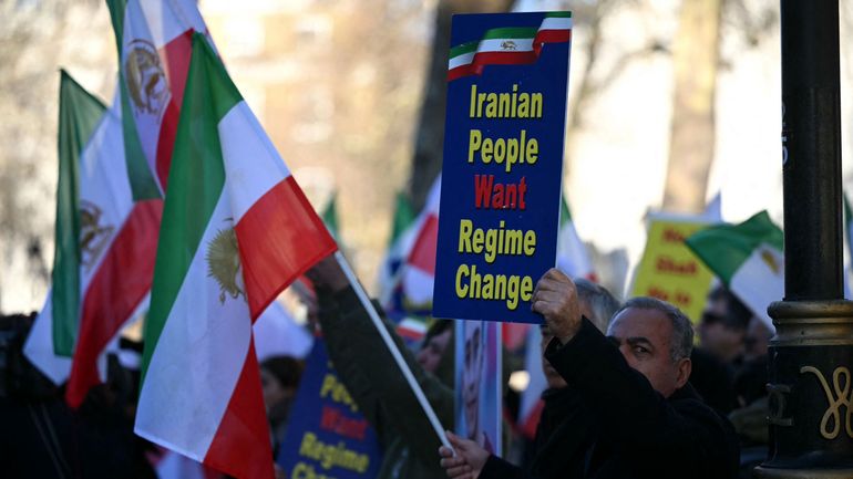 Manifestations en Iran : le G7 menace Téhéran de "mesures restrictives supplémentaires"