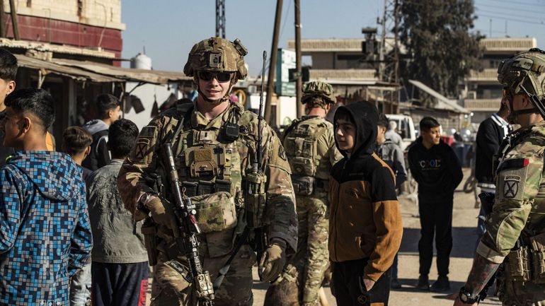 En Syrie, trois Américains, dont deux soldats, tués par un "tireur de l’État islamique" En Syrie, trois Américains, dont deux soldats, tués par un "tireur de l’État islamique"