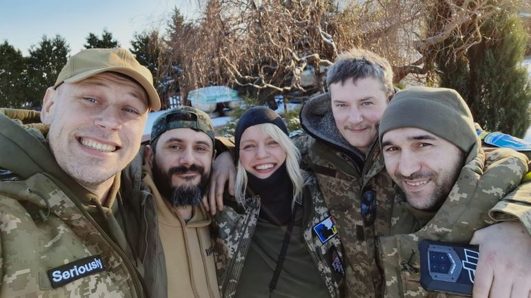 Ania et Bendo sont sur le front en Ukraine : portraits croisés de ces Belges encore actifs au coeur de la guerre