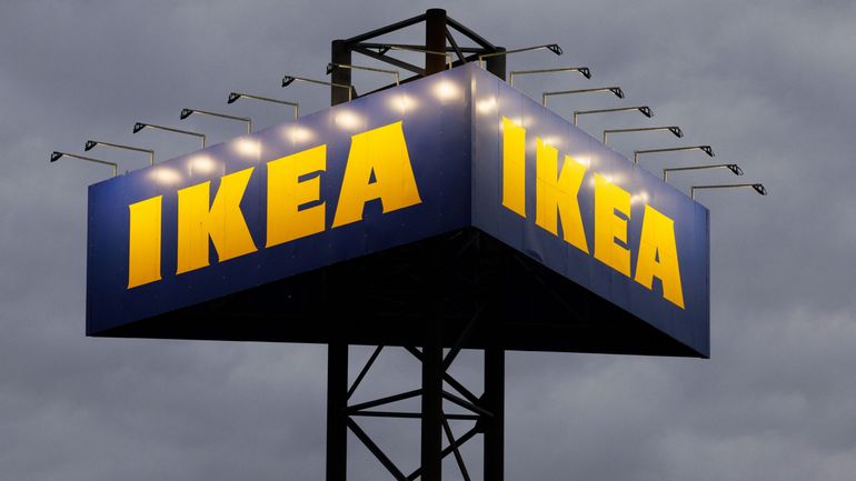 Ikea rappelle des bougies non parfumées pour chandelier pour des raisons de risque d'incendie