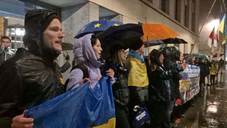Cinquante manifestants protestent à Bruxelles contre l’accord de paix américain