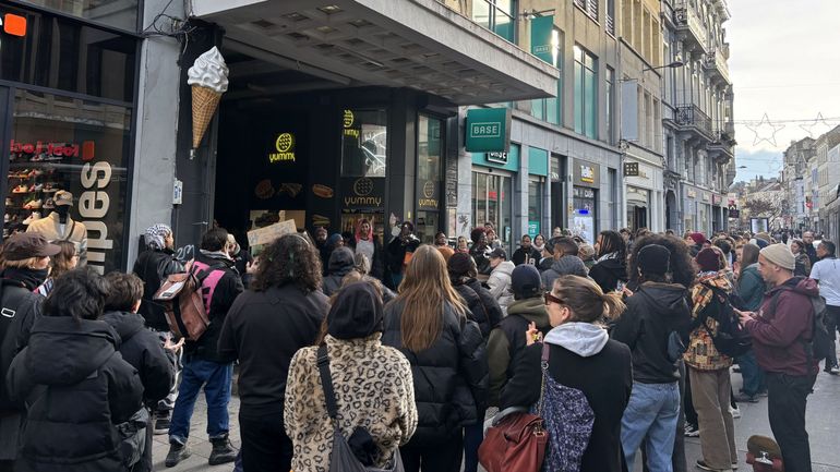 Ixelles : "depuis qu’ils sont venus, je n’arrive même plus à payer mon loyer", la colère des commerçants face aux contrôles policiers à Matonge Ixelles : "depuis qu’ils sont venus, je n’arrive même plus à payer mon loyer", la colère des commerçants face aux contrôles policiers à Matonge
