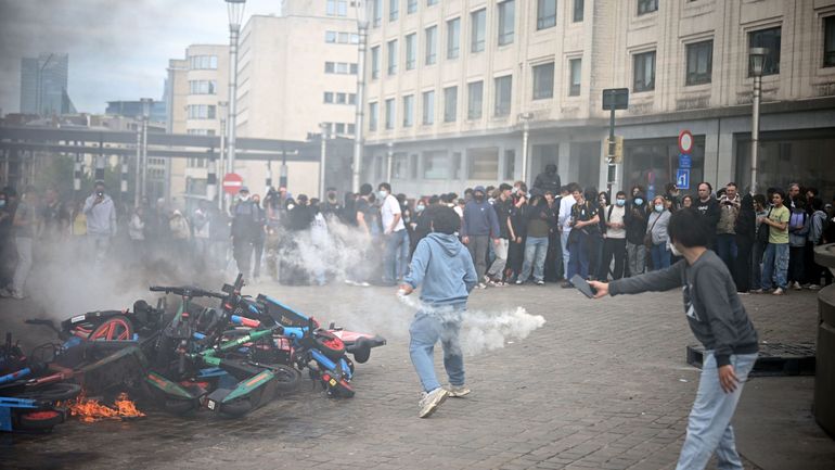 Les manifestants vus par la sociologie : "Les violences qui leur sont faites finissent elles-mêmes par générer de la violence"