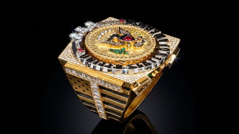 La bague offerte par les diamantaires anversois à Donald Trump était-elle un pot-de-vin ?