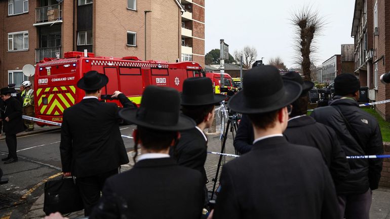 Londres : quatre ambulances d'une association juive incendiées, Keir Starmer dénonce une attaque "antisémite" "choquante"