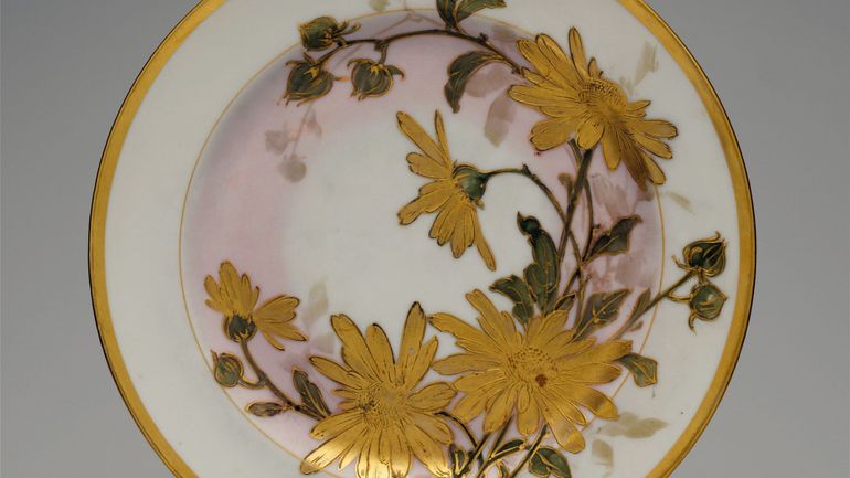 Une première dans l'Union européenne : la porcelaine de Limoges est le premier produit artisanal ou industriel protégé