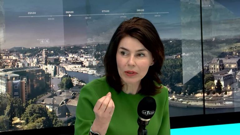"Nous sommes en train de manger notre pain noir mais les risques de licenciement sont très faibles", affirme la ministre de l'Éducation Valérie Glatigny
