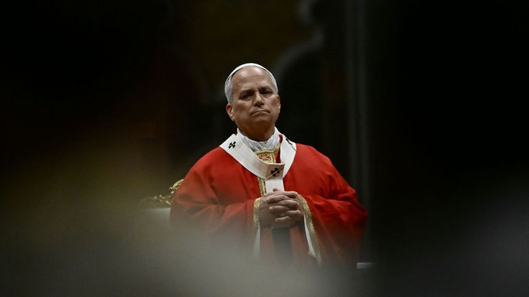 Le pape Léon XIV hospitalisé mardi pour son opération d'un nodule au poumon