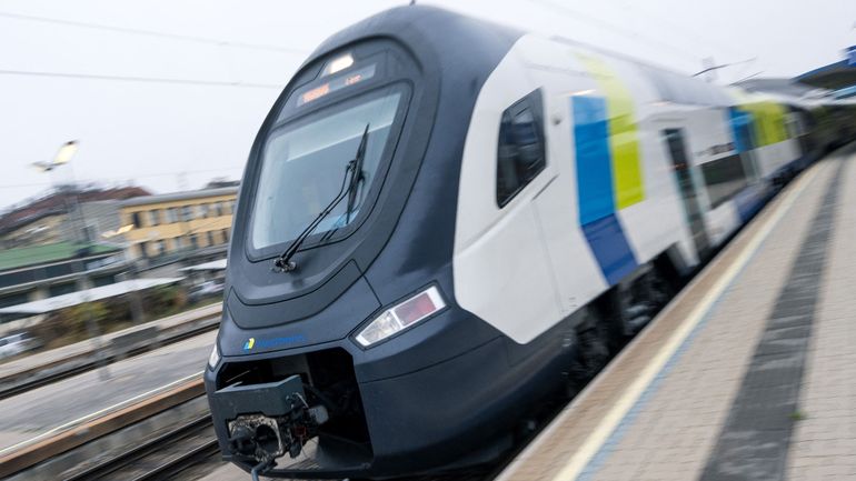 Les Coulisses de l'Europe : Union européenne, la simplification à marche forcée