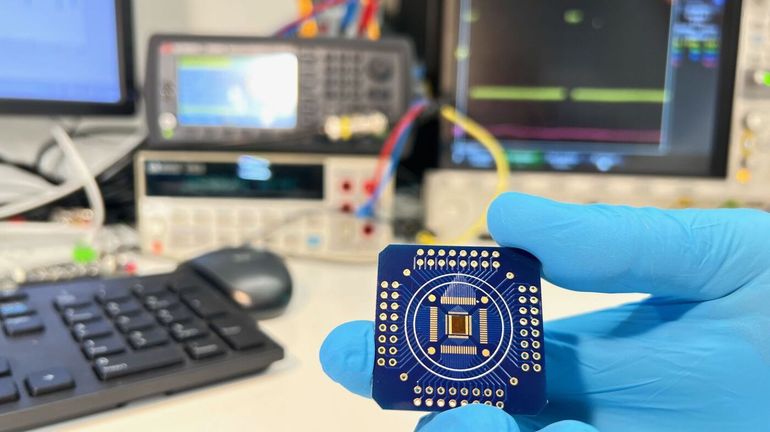 Vu d'Europe : des scientifiques suisses mettent au point une puce informatique pour lutter contre les deepfakes