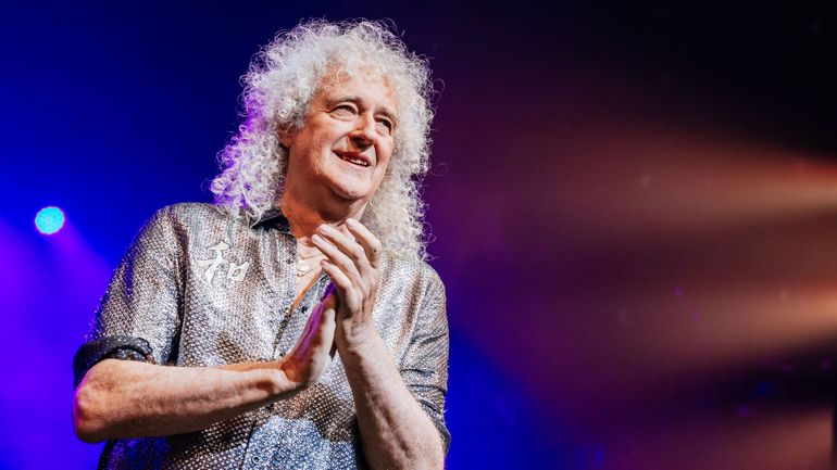Brian May met fin aux tournées mondiales de Queen et offre sa guitare à Tony Iommi Brian May met fin aux tournées mondiales de Queen et offre sa guitare à Tony Iommi