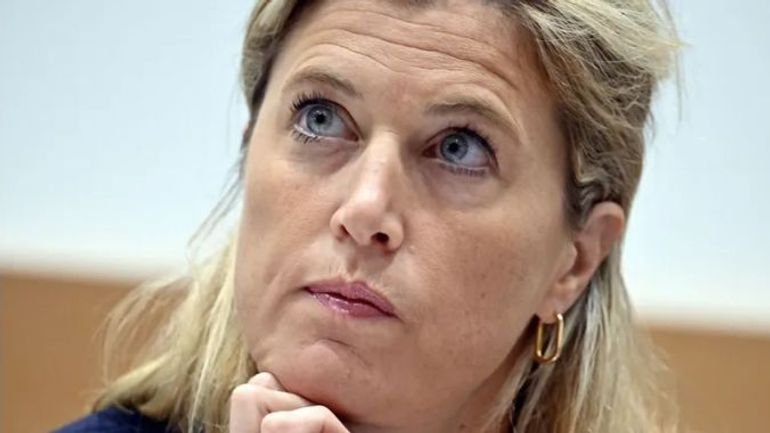 La revue de presse : tous les yeux rivés sur Annelies Verlinden