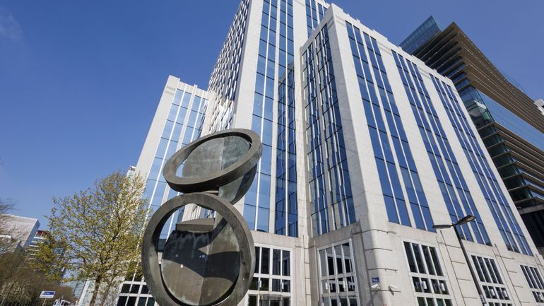 La revue de presse : Euroclear, c'est pour quand le dénouement ? La revue de presse : Euroclear, c'est pour quand le dénouement ?