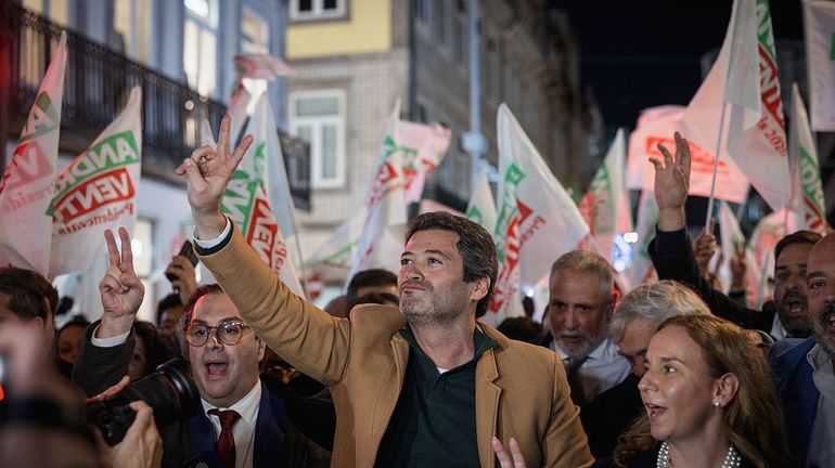 Présidentielle au Portugal : l'extrême droite portugaise en tête du premier tour, une onde de choc politique