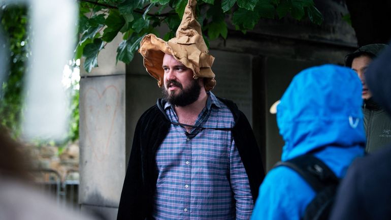 "Ici le monde" - Grande-Bretagne : quand l'univers Harry Potter s'adapte aux positions transphobes de J.K. Rowling